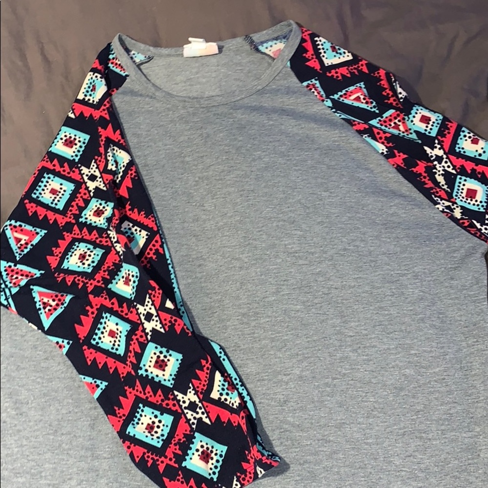 Lularoe Randy Tee size 2 XL
